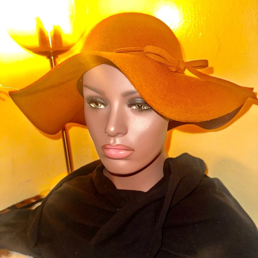 Women’s Floppy Felt Hat Brown / Orange Brand New